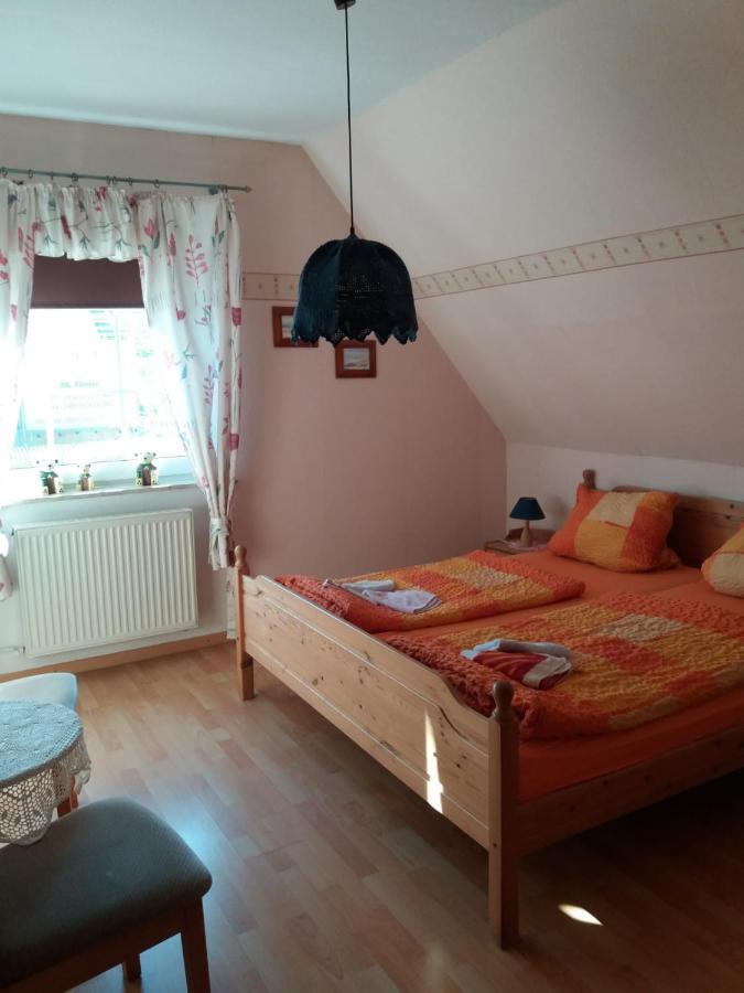 Pension-Stuerrad Neuharlingersiel Esterno foto